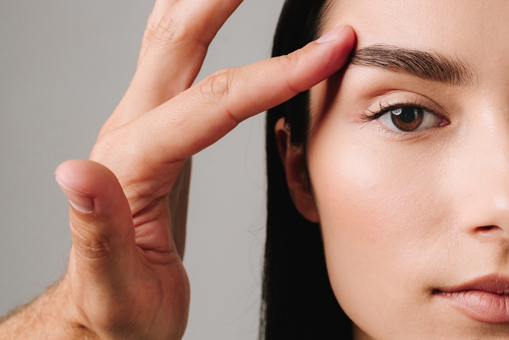 Non-Surgical Eye Bag Removal